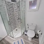 Izannau Apartmán *